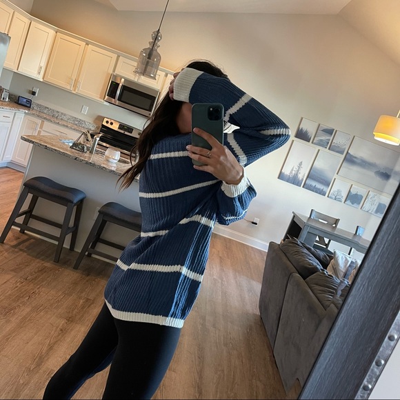 Sail Away Oversized Knit Sweater - Picture 6 of 8